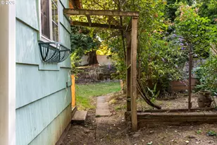 16434 NE Multnomah St, Portland, OR 97230 - Photo 4