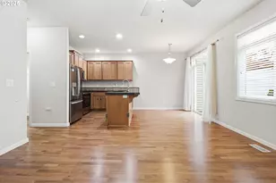 8013 NE 35th Ave, Vancouver, WA 98665 - Photo 6