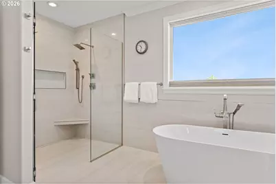 8711 NW Benson St, Portland, OR 97229 - Photo 32