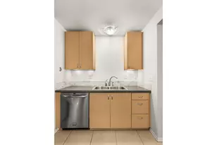 200 SW Burnham Rd, Lake Oswego, OR 97034 - Photo 16