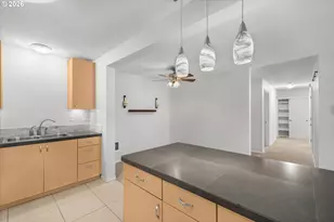 200 SW Burnham Rd, Lake Oswego, OR 97034 - Photo 18