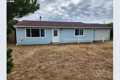 2001 NW Mackey St, Waldport, OR 97394 - Photo 1