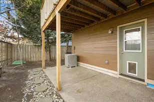 10999 Southwest Sage Terrace, Portland, OR 97223 - Photo 22