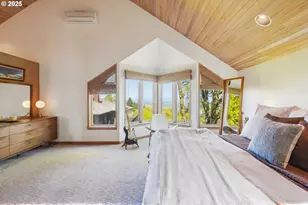 4260 SW McDonnell Terrace, Portland, OR 97239 - Photo 6