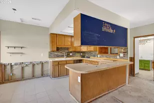 16091 S Clackamas River Dr, Oregon City, OR 97045 - Photo 34