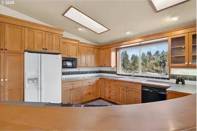 16091 S Clackamas River Dr, Oregon City, OR 97045 - Photo 14