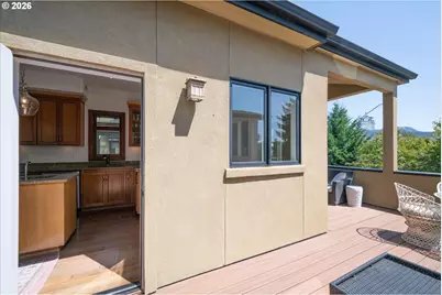 2883 Lord Byron Pl, Eugene, OR 97408 - Photo 18