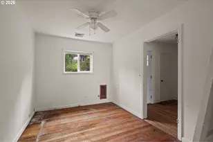 357 W Niagara Ave, Astoria, OR 97103 - Photo 12