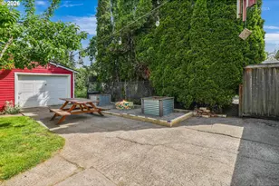 1411 NE Highland St, Portland, OR 97211 - Photo 18