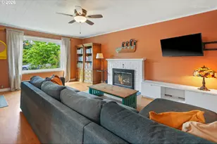 1411 NE Highland St, Portland, OR 97211 - Photo 6