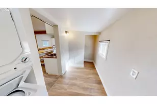 412 E 11th St, The Dalles, OR 97058 - Photo 16
