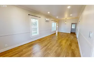 412 E 11th St, The Dalles, OR 97058 - Photo 2