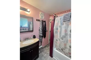 549 NE Nash St, Roseburg, OR 97470 - Photo 12
