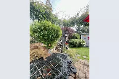 549 NE Nash St, Roseburg, OR 97470 - Photo 22
