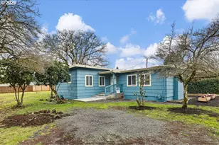 450 Hunsaker Ln, Eugene, OR 97404 - Photo 4