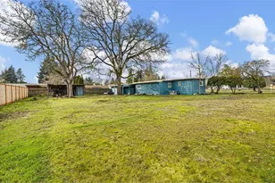 450 Hunsaker Ln, Eugene, OR 97404 - Photo 44