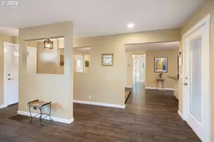 450 Hunsaker Ln, Eugene, OR 97404 - Photo 14