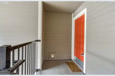 86 Kingsgate Rd #22, Lake Oswego, OR 97035 - Photo 8