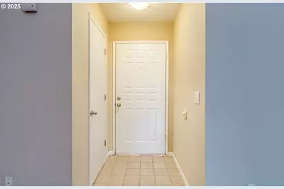 86 Kingsgate Rd #22, Lake Oswego, OR 97035 - Photo 10