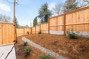 8632 SW 21st Ave, Portland, OR 97219 - Photo 36