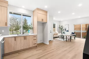 8632 SW 21st Ave, Portland, OR 97219 - Photo 28