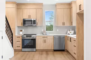 8632 SW 21st Ave, Portland, OR 97219 - Photo 26