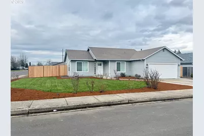 905 Monroe St, Harrisburg, OR 97446 - Photo 1