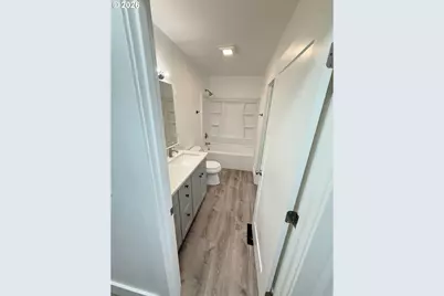 905 Monroe St, Harrisburg, OR 97446 - Photo 22