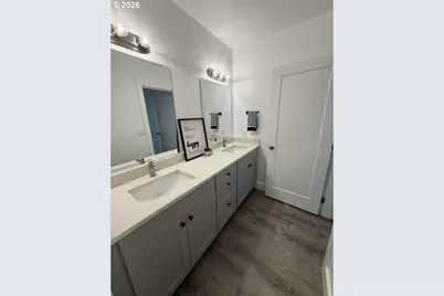 905 Monroe St, Harrisburg, OR 97446 - Photo 16