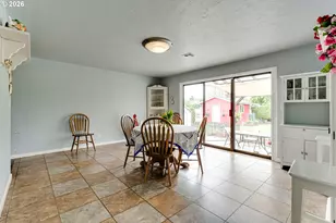 1406 Carter Ln, Springfield, OR 97477 - Photo 8