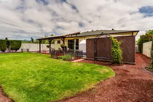 1406 Carter Ln, Springfield, OR 97477 - Photo 40