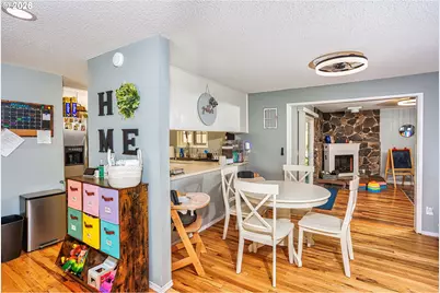 85 NE 23rd St, Gresham, OR 97030 - Photo 6