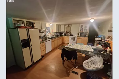 32203 Douglas Dr, Ocean Park, WA 98640 - Photo 12