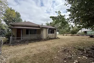 970 Lasalle St, Harrisburg, OR 97446 - Photo 2