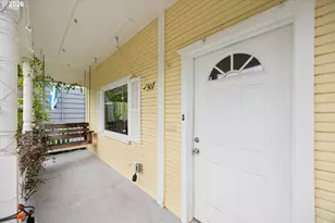 1307 SE 37th Ave, Portland, OR 97214 - Photo 2