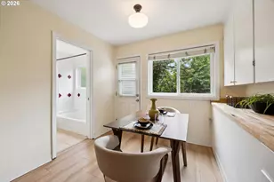 1307 SE 37th Ave, Portland, OR 97214 - Photo 12