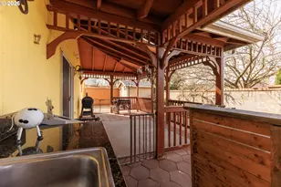 3047 NE Leah St, Salem, OR 97305 - Photo 26