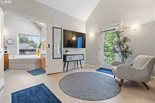 13518 SW Hillshire Dr, Portland, OR 97223 - Photo 18