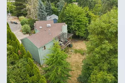 512 SE Alder Ct, Hillsboro, OR 97123 - Photo 36