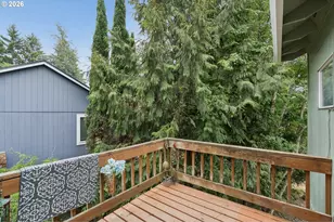 512 SE Alder Ct, Hillsboro, OR 97123 - Photo 22