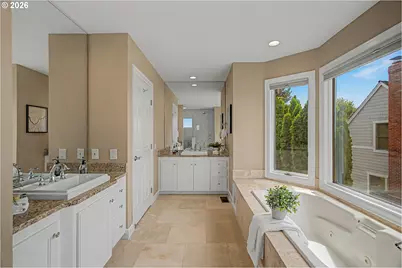 8710 NW Hazeltine St, Portland, OR 97229 - Photo 28