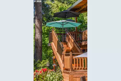 725 NW Mawrcrest Dr, Gresham, OR 97030 - Photo 44