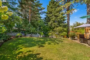 725 NW Mawrcrest Dr, Gresham, OR 97030 - Photo 18