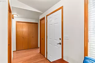 2484 Melrose Loop, Eugene, OR 97402 - Photo 12