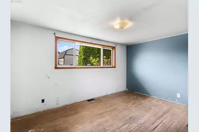 10523 SE Cora St, Portland, OR 97266 - Photo 4
