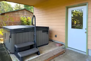 1108 6th St SE, Bandon, OR 97411 - Photo 44
