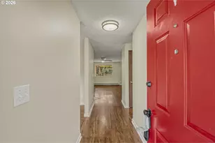 3819 SE 130th Ave, Portland, OR 97236 - Photo 4