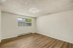3819 SE 130th Ave, Portland, OR 97236 - Photo 14