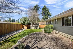 327 NE 169th Ave, Portland, OR 97230 - Photo 30