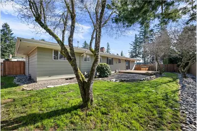 327 NE 169th Ave, Portland, OR 97230 - Photo 32